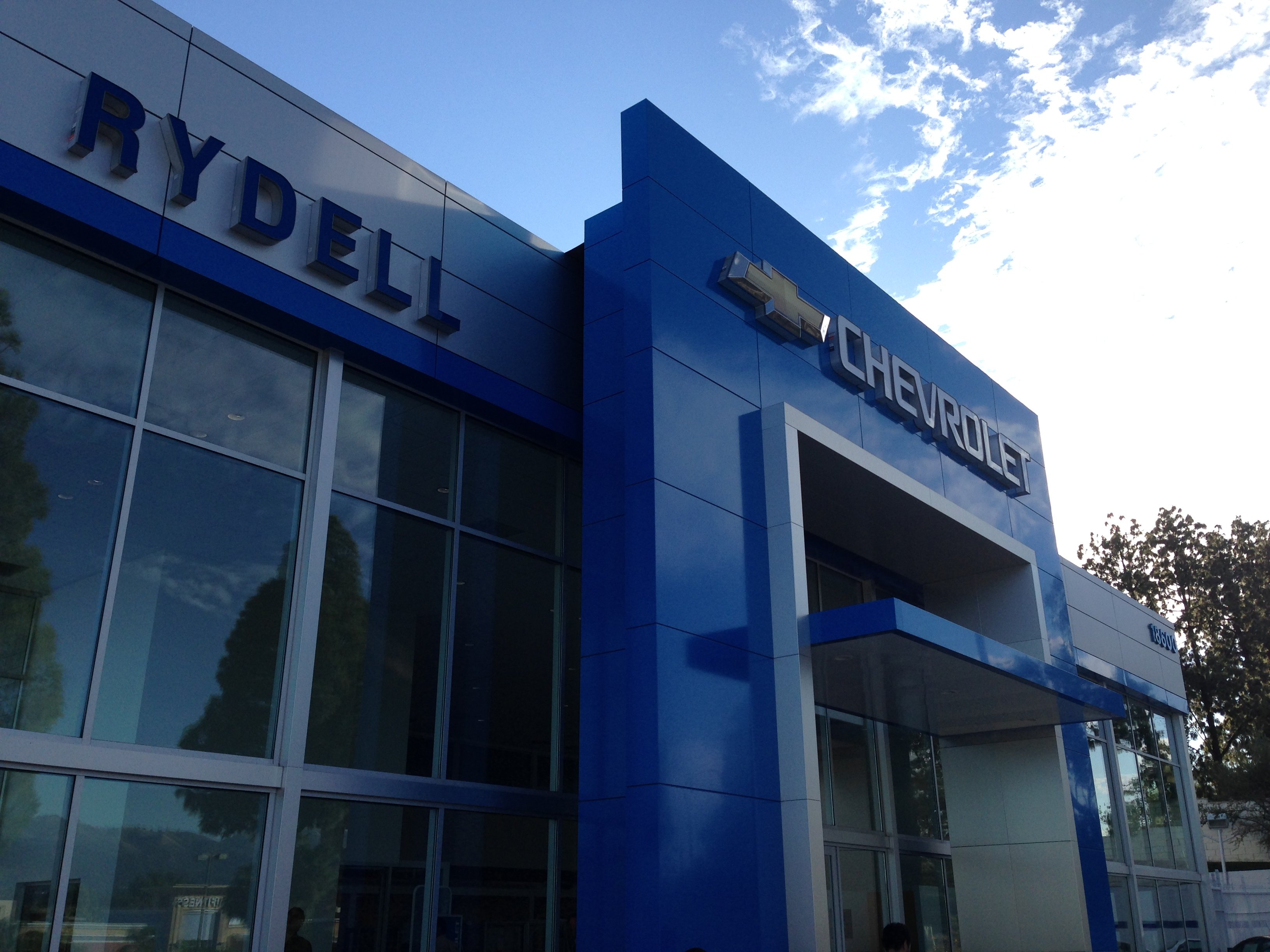 Rydell Chevrolet Northridge in Northridge, CA 91324