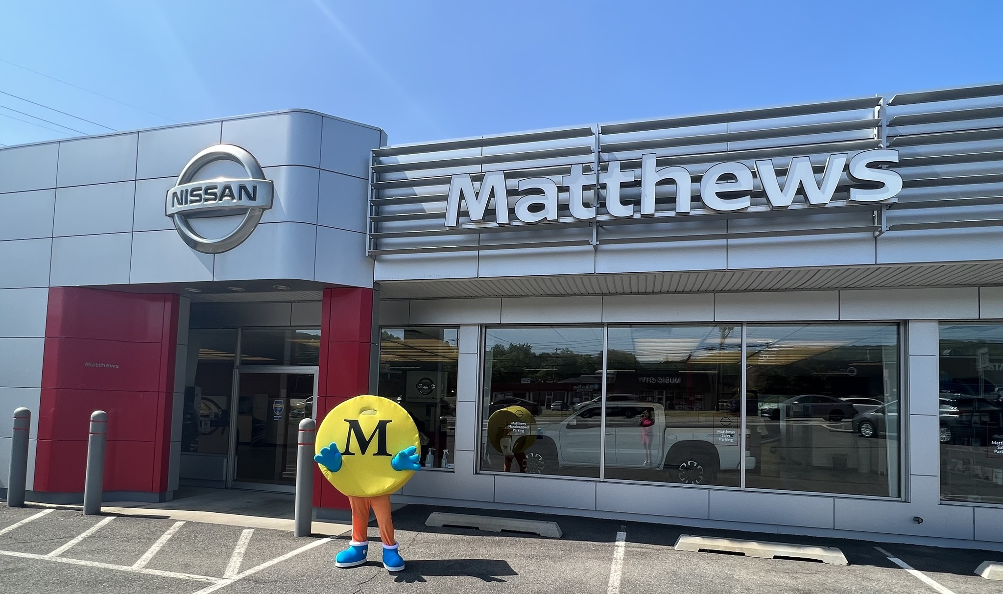 Matthews Nissan in Vestal, NY 13850