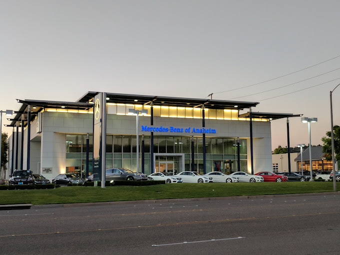 Mercedes-Benz of Anaheim in Anaheim, CA 92807