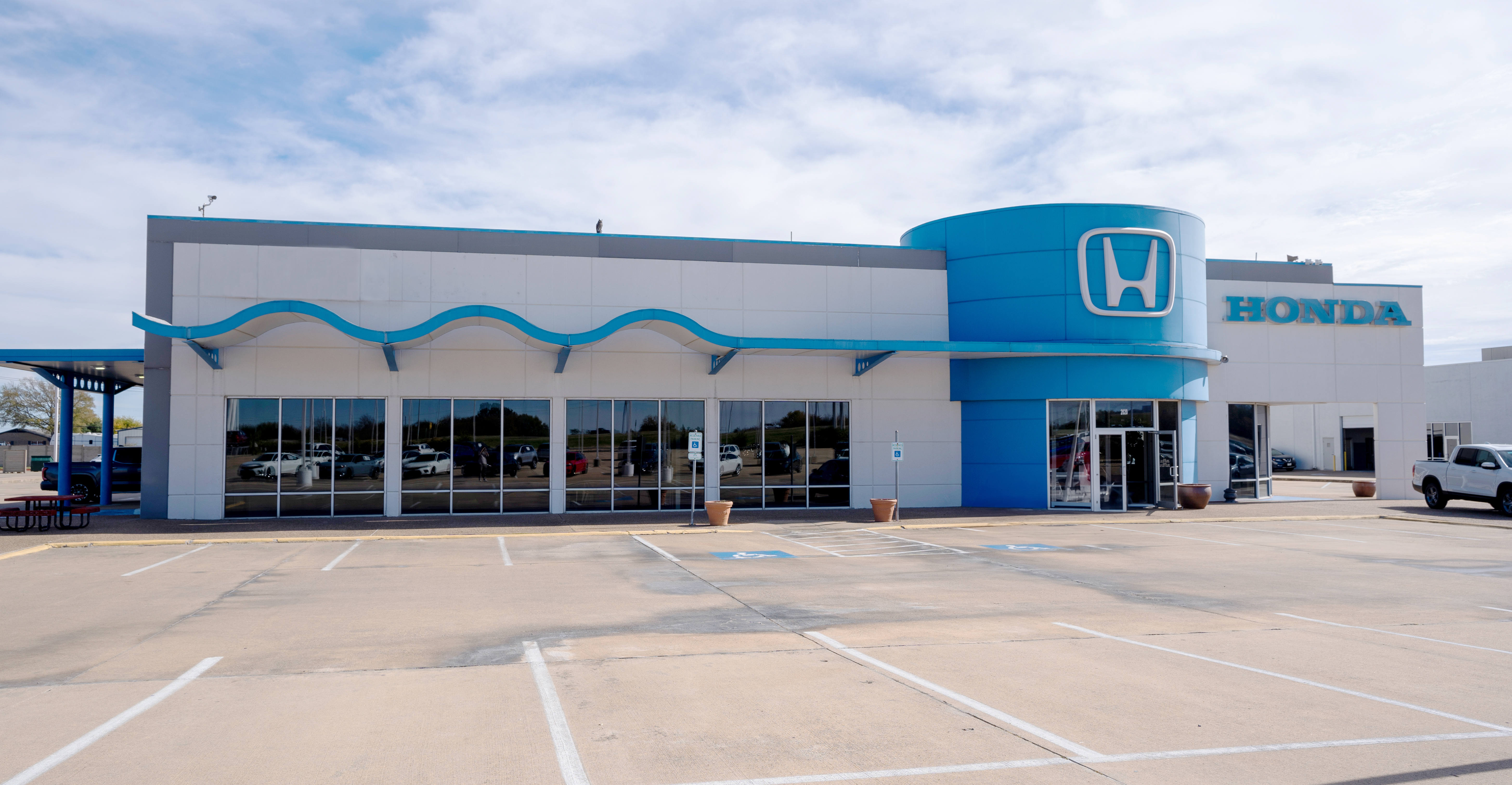 Platinum Honda in Denison, TX 75020
