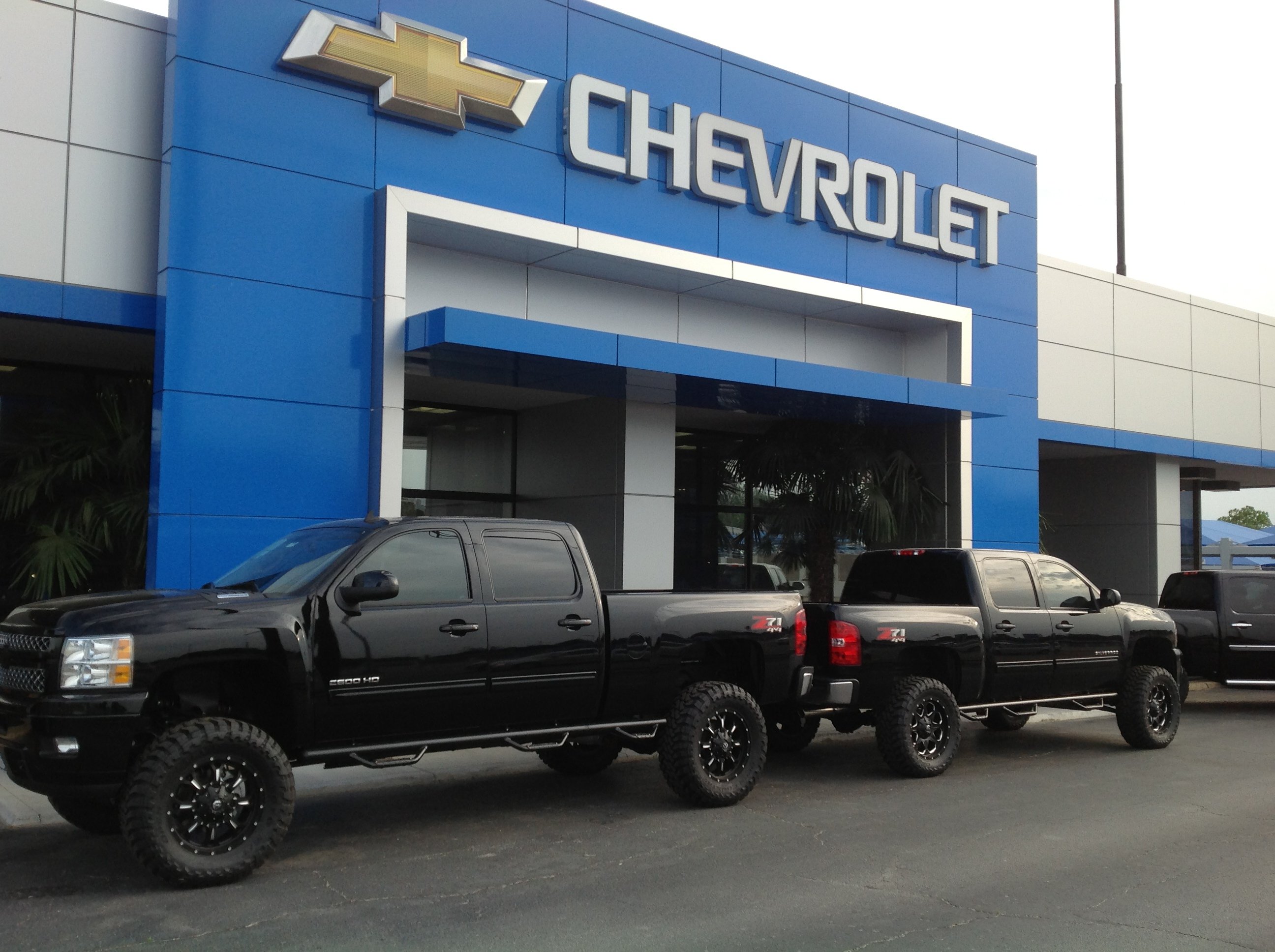Bruce Lowrie Chevrolet in Fort Worth, TX 76134