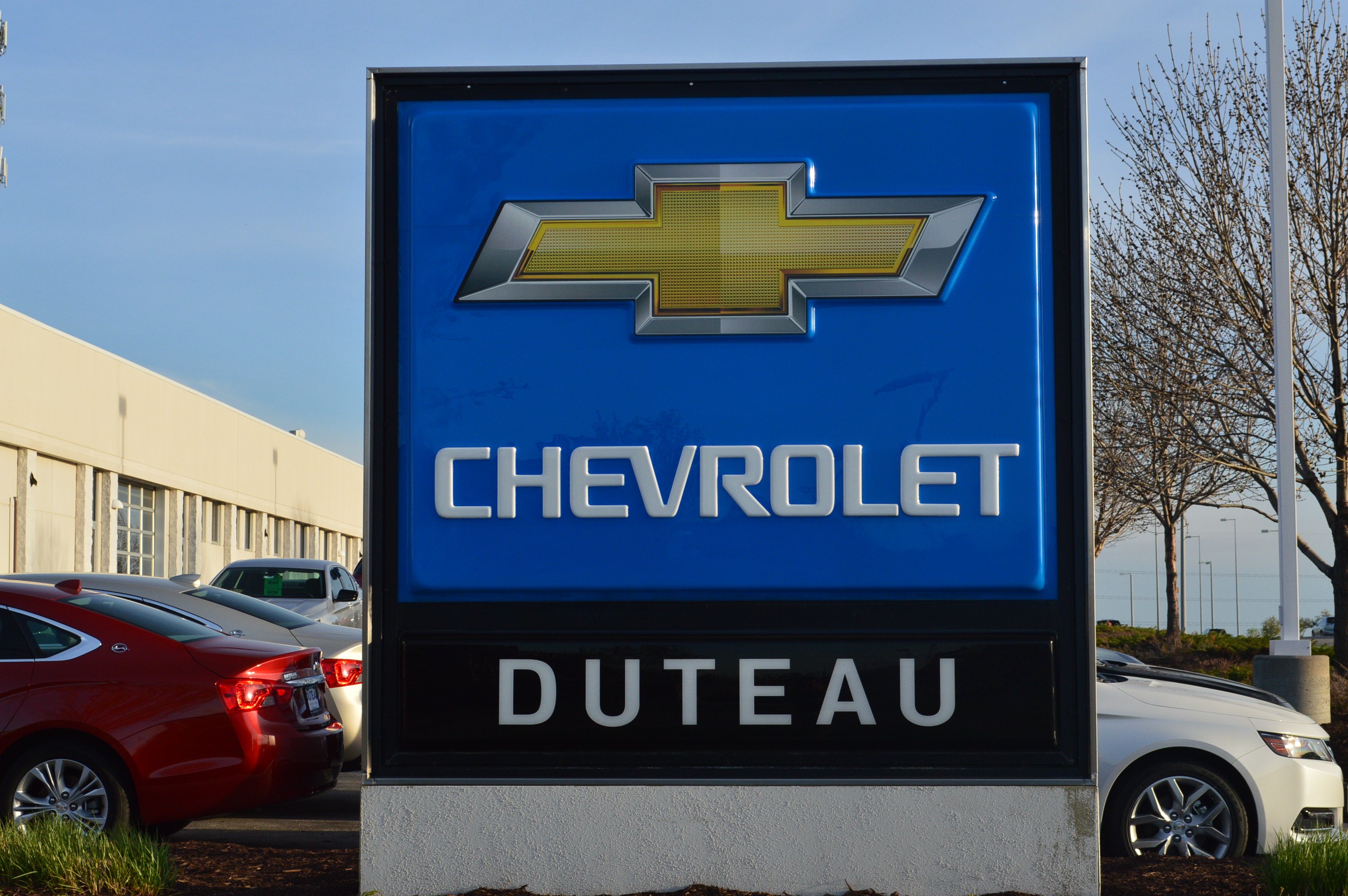 DuTeau Chevrolet Subaru in Lincoln, NE 68512