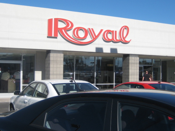 Royal Kia in Tucson, AZ 85712