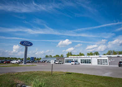 C & M Ford Sales in Hallock, MN 56728