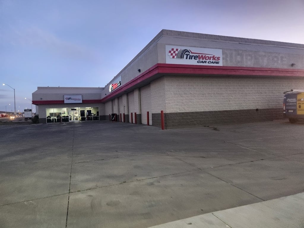 Tire Works - Kingman 1302 | Kingman, AZ 86409
