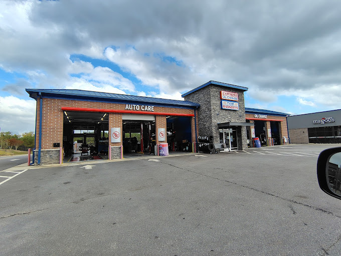 Express Oil Change & Tire Engineers - Dacula | Dacula, GA 30019