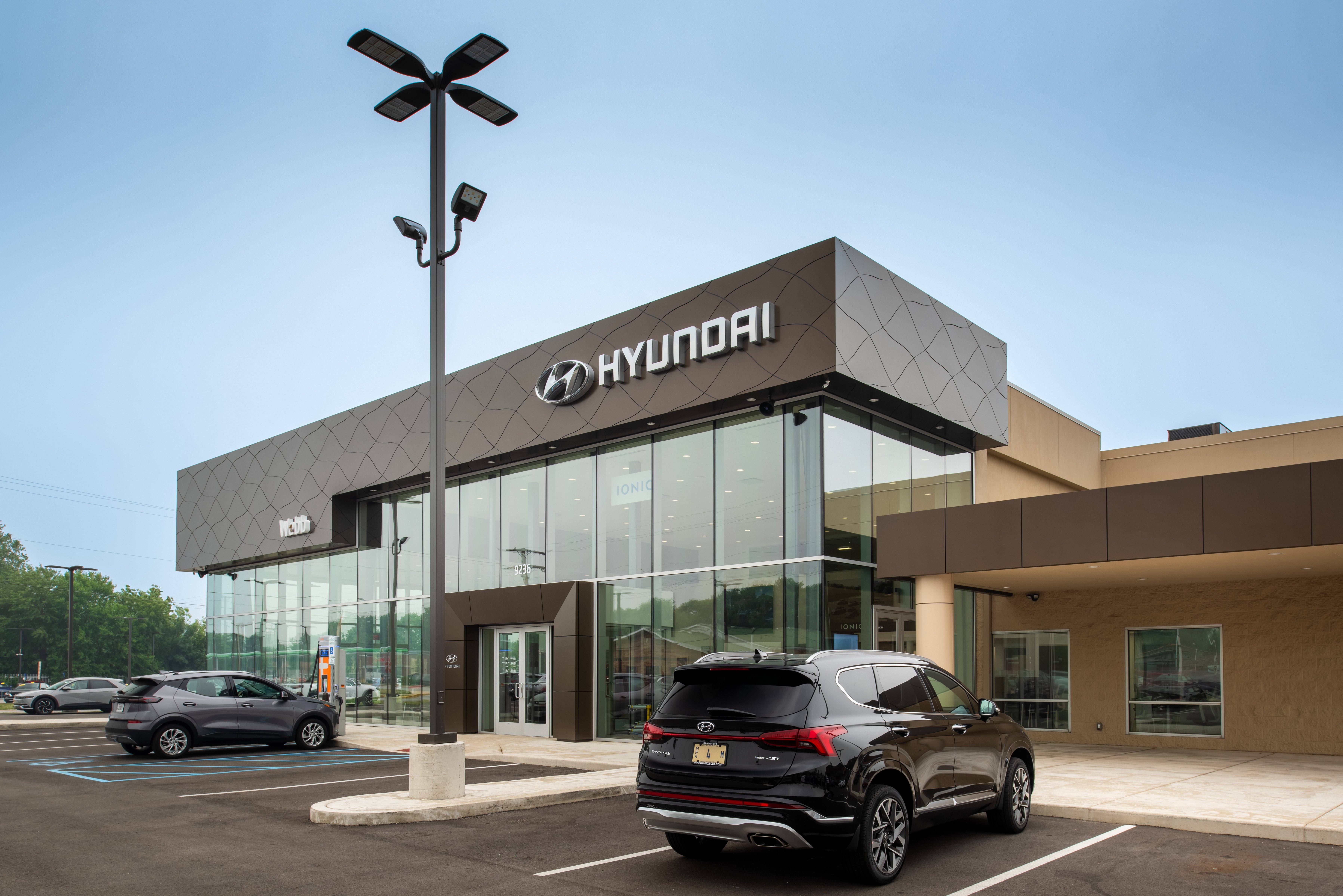 Webb Hyundai Highland in Highland, IN 46322