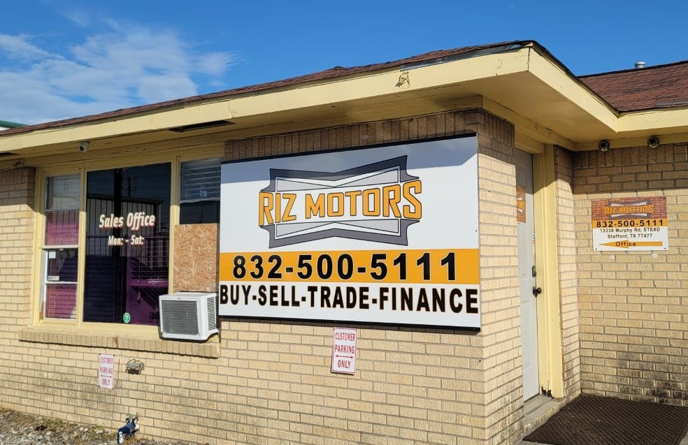 RIZ MOTORS in Stafford, TX 77477
