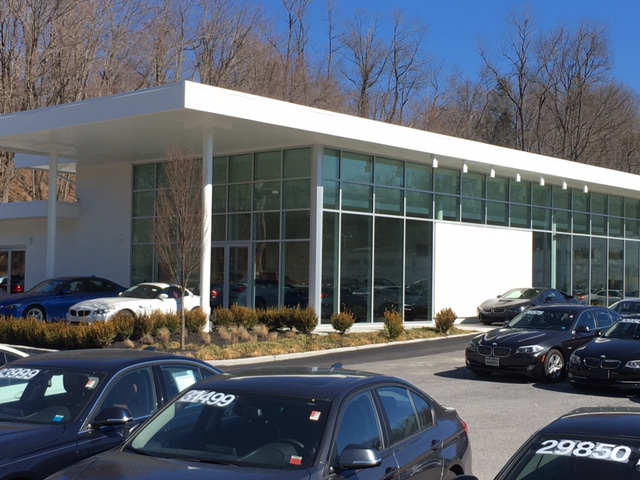 BMW of the Hudson Valley in Poughkeepsie, NY 12601