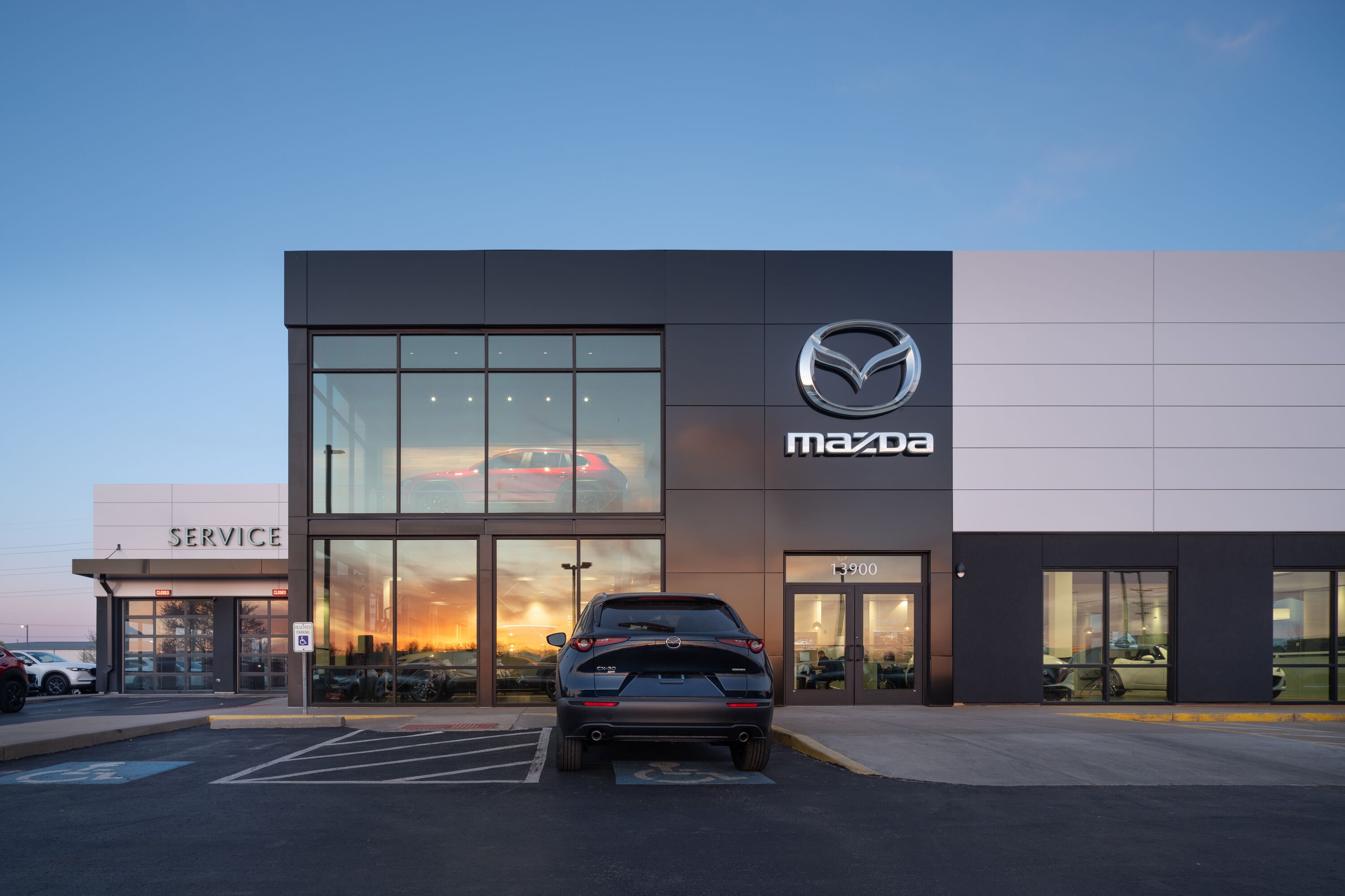 Luther Mazda of Kansas City in Kansas, MO 64145