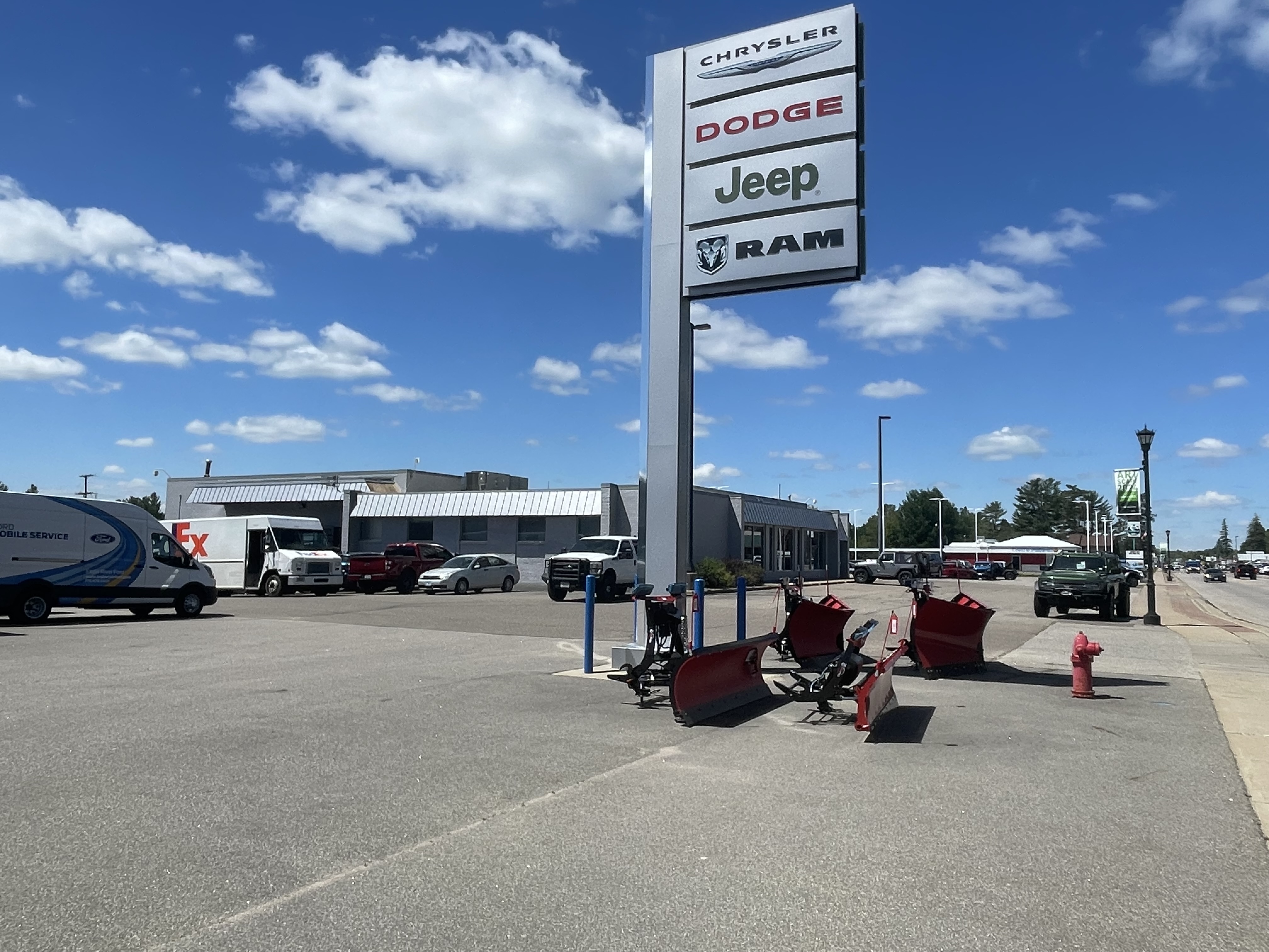 Eagle River Chrysler Dodge Jeep RAM in Eagle River, WI 54521