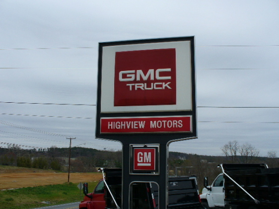 Highview Motors in Altavista, VA 24517