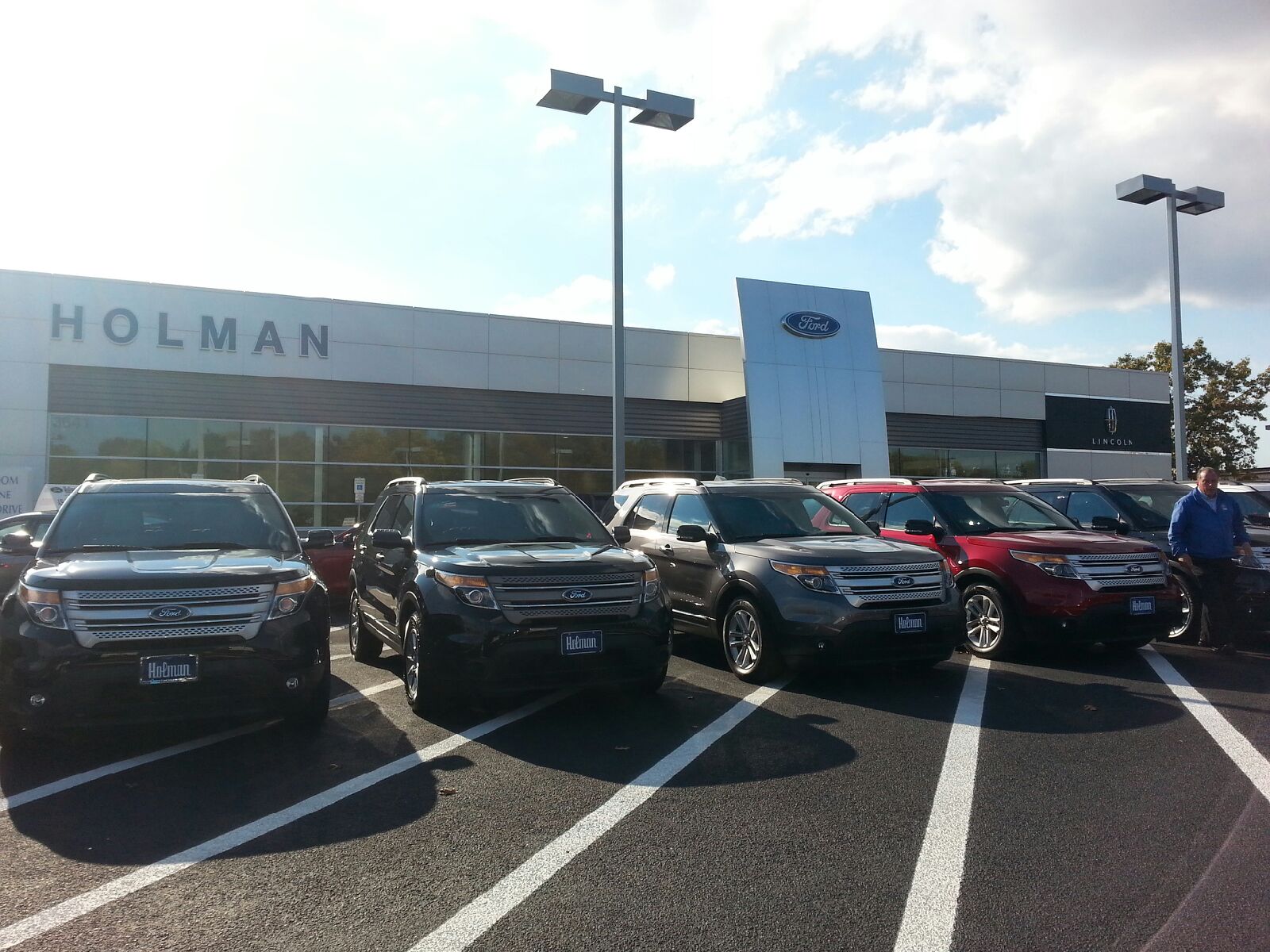HOLMAN FORD TURNERSVILLE in Turnersville, NJ 08012