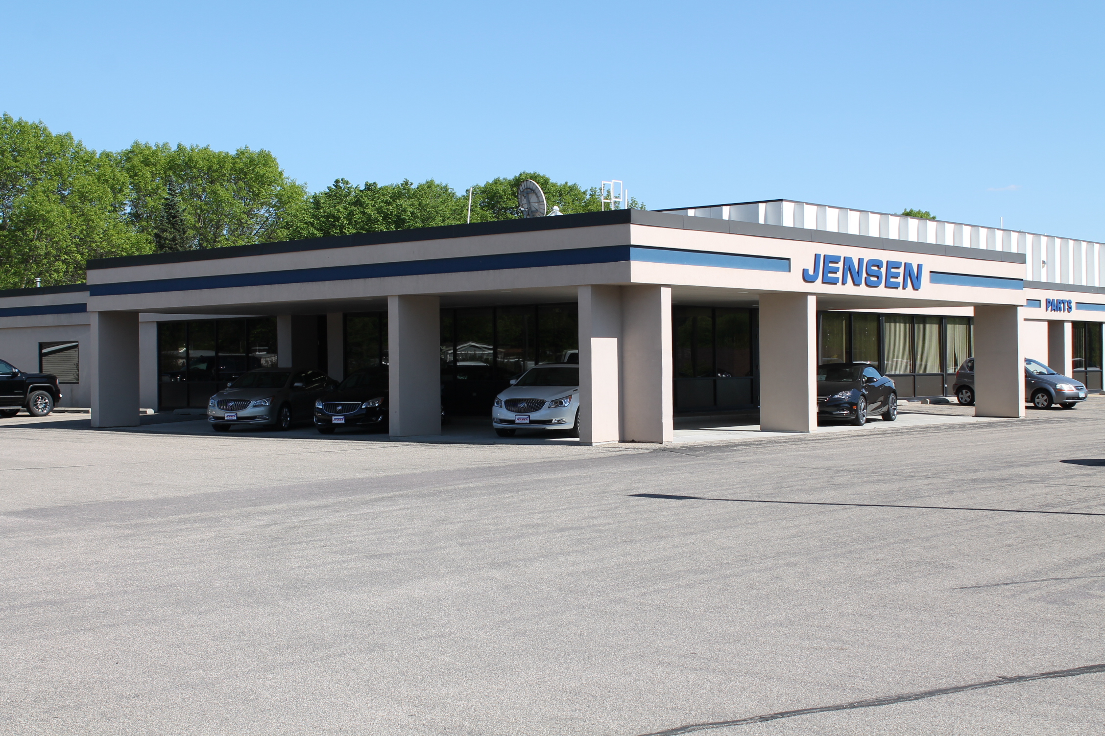 Jensen Motors Inc. in New Ulm, MN 56073