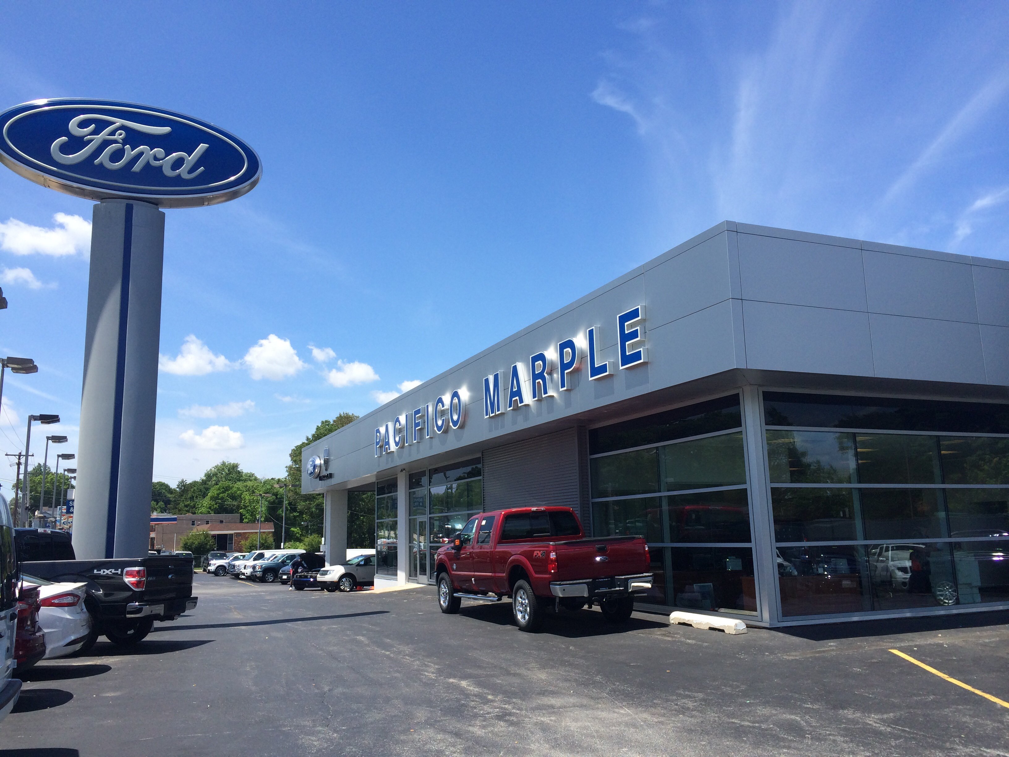 Pacifico Marple Ford Lincoln in Broomall, PA 19008
