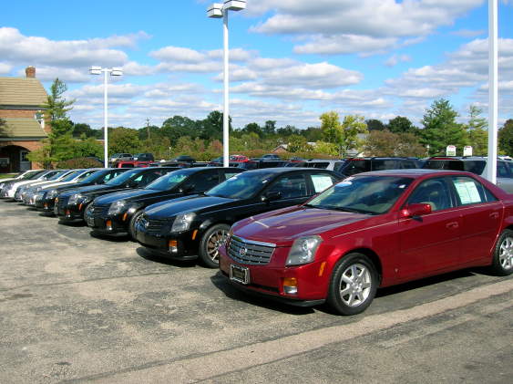 Camargo Cadillac in Cincinnati, OH 45242