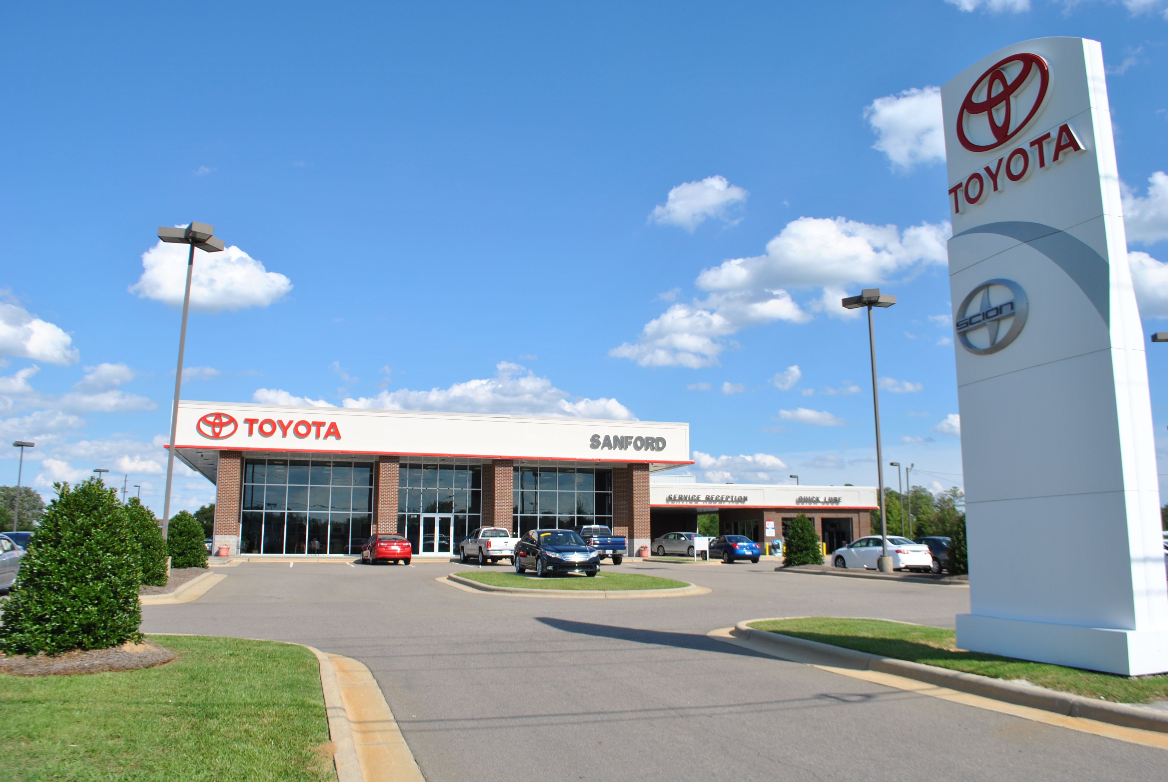 Fred Anderson Toyota of Sanford in Sanford, NC 27332