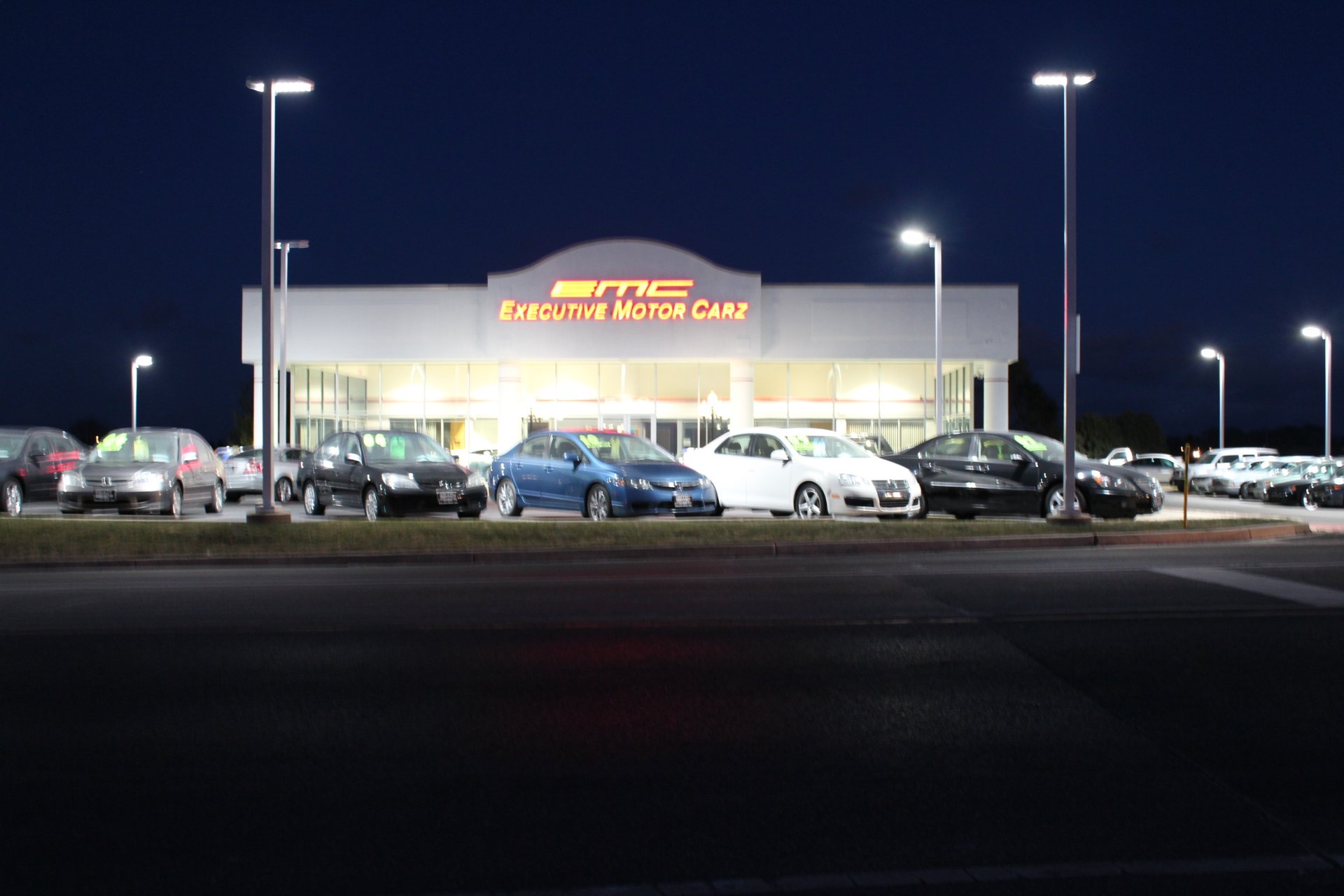 Executive Motor Carz in Lake Forest, IL 60045