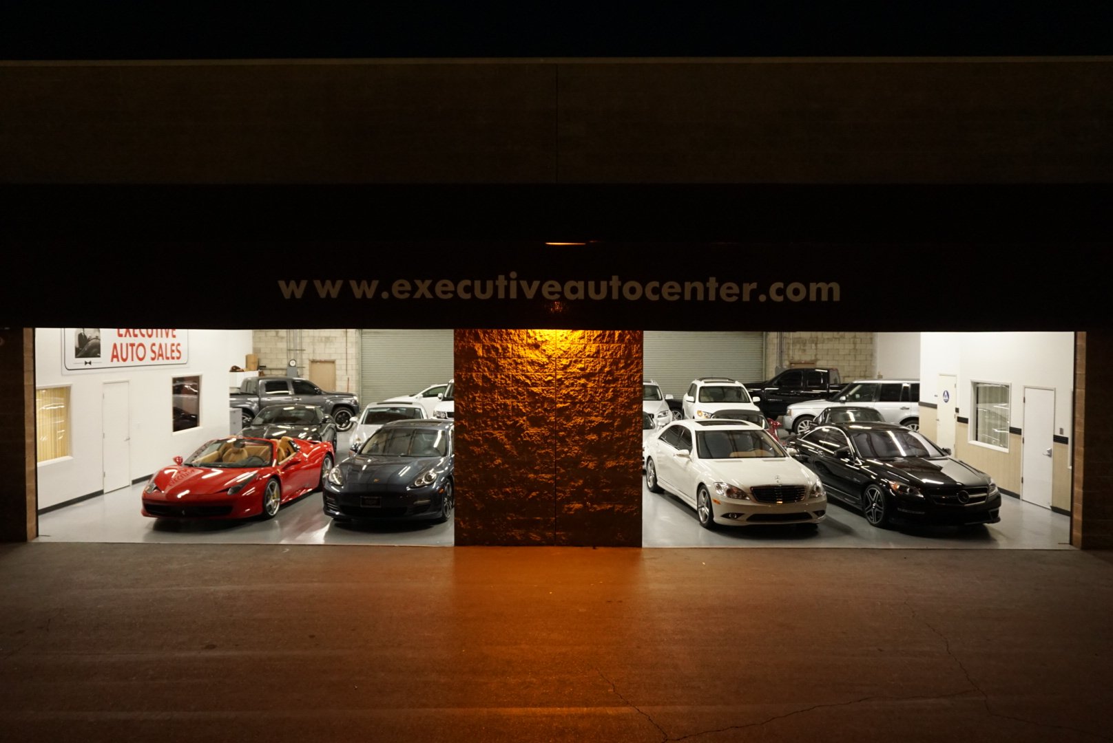 Executive Auto Sales / Brokers in Fresno, CA 93710