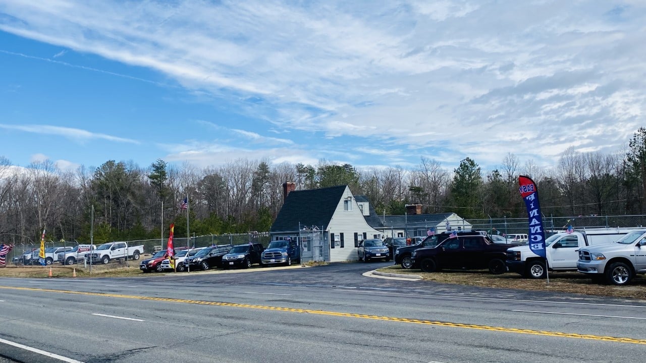 MBL Auto & Truck in Woodford, VA 22580