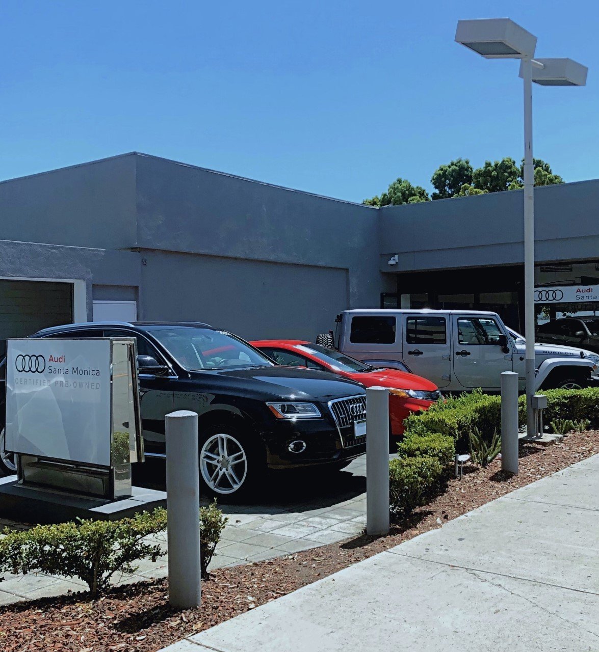 Santa Monica Audi in Santa Monica, CA 90401