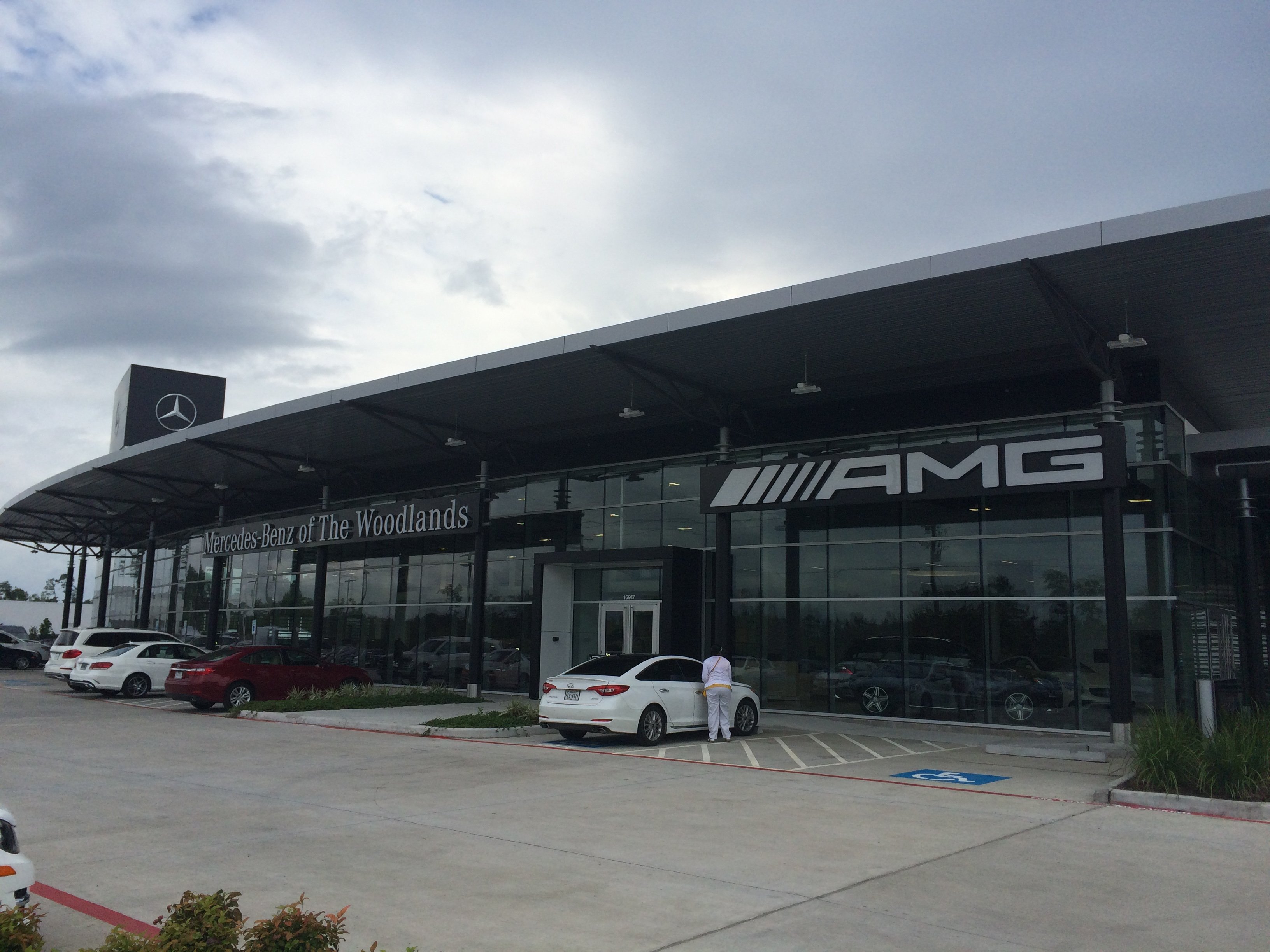 Mercedes-Benz of The Woodlands in The Woodlands, TX 77385