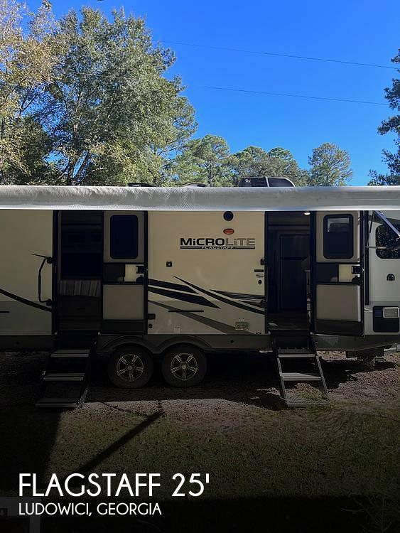 2021 Forest River Flagstaff Micro Lite 25FKBS 25ft for Sale