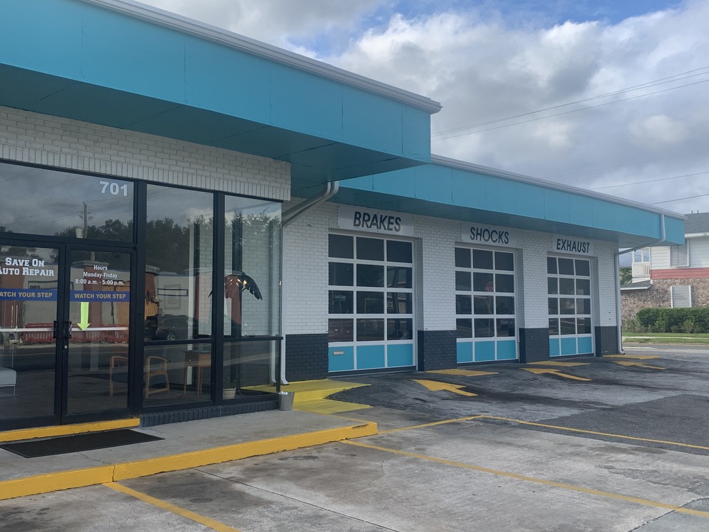 Ajax Auto Place | Lakeland, FL 33801