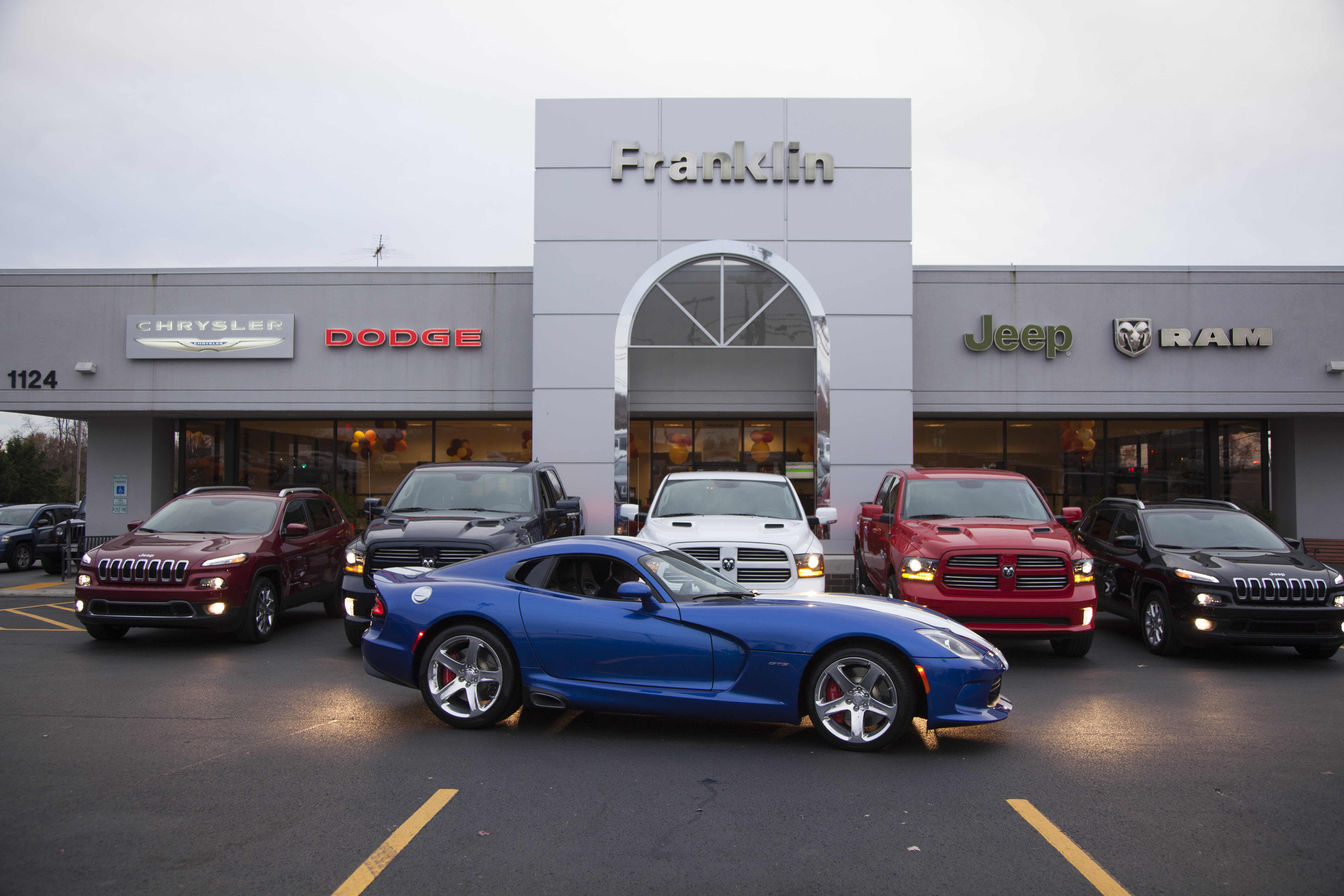 Franklin Chrysler Dodge Jeep Ram in Franklin, TN 37064