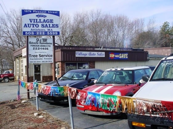 Route 123 Village Auto Sales in Attleboro, MA 02703