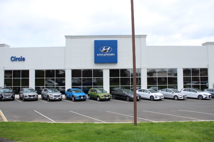 Circle Auto Group in Shrewsbury, NJ 07702
