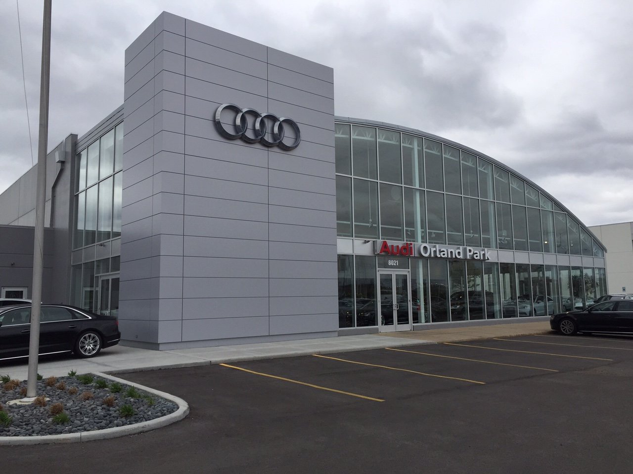 Audi Orland Park in Tinley Park, IL 60477