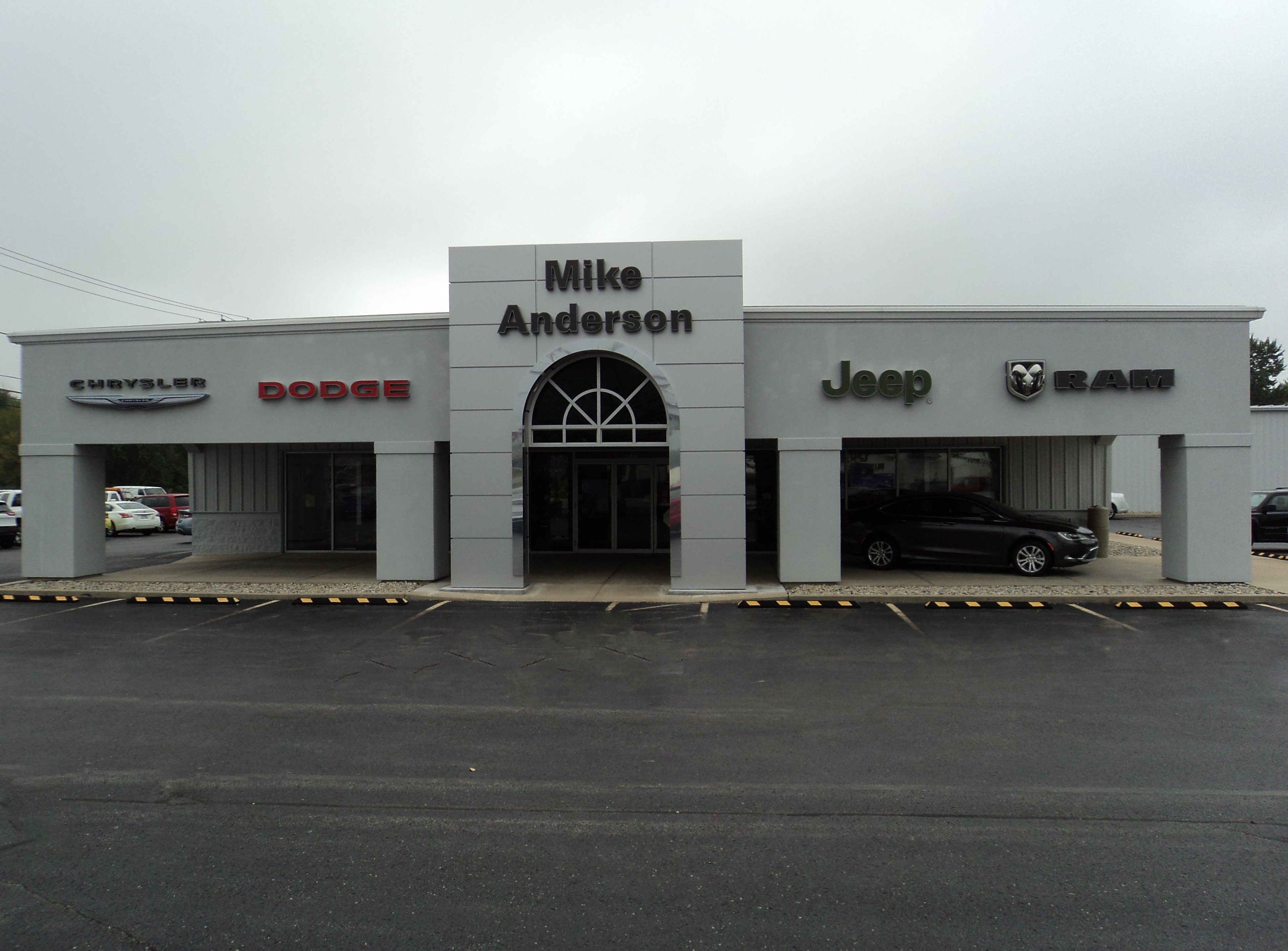 Mike Anderson Dodge Chrysler Jeep Ram of Marion in Marion, IN 46953