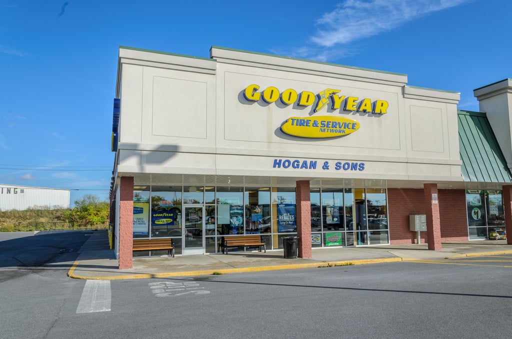Hogan & Sons Tire & Auto #6007 | Winchester, VA 22603