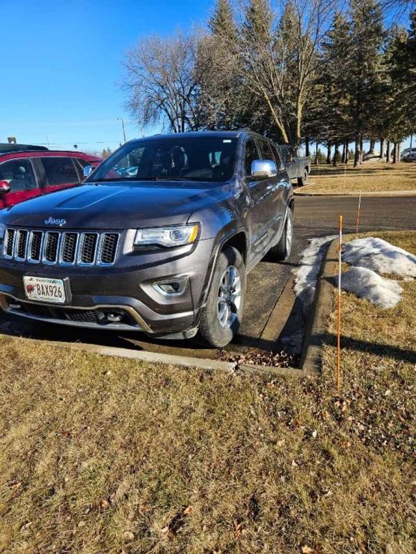 2015 Jeep grand cherokee Gray, 111K miles for Sale