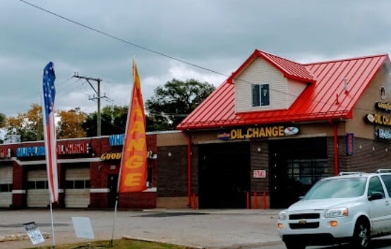 White's Muffler & Brakes | Detroit, MI 48221