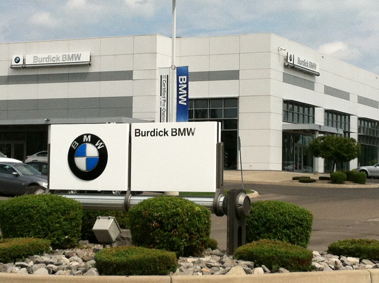 Burdick BMW in Cicero, NY 13039