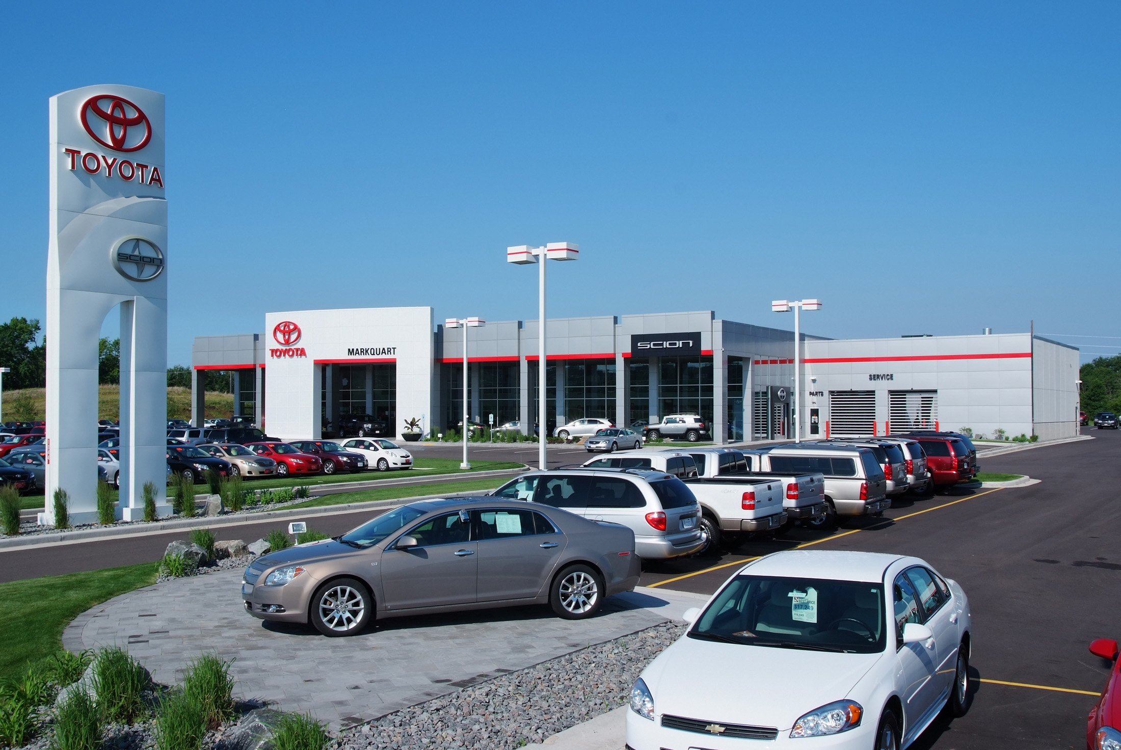 Markquart Toyota in Chippewa Falls, WI 54729