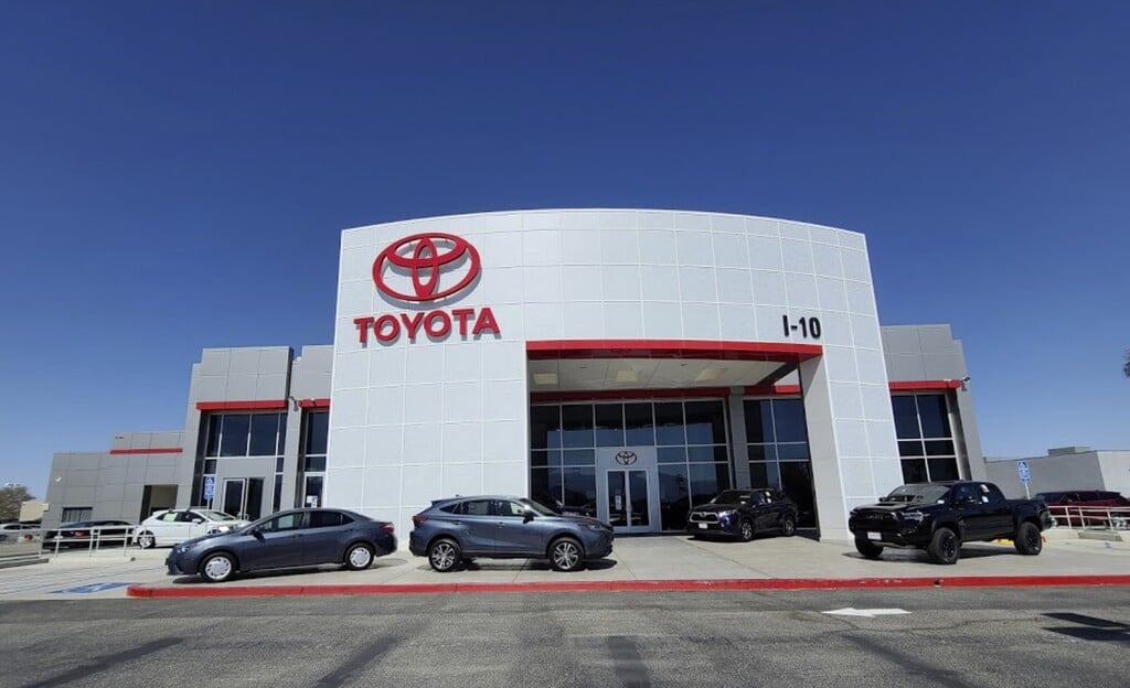 I-10 Toyota | Indio, CA 92203