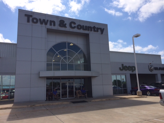 Hebert's Town & Country in Shreveport, LA 71105