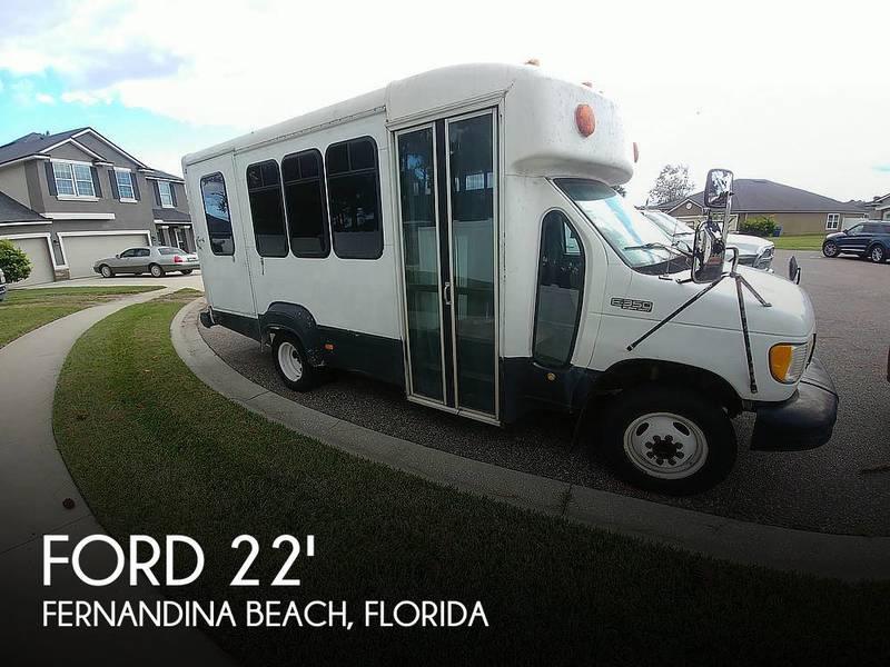 1999 Ford Ford E350 Shuttle Bus 22ft for Sale