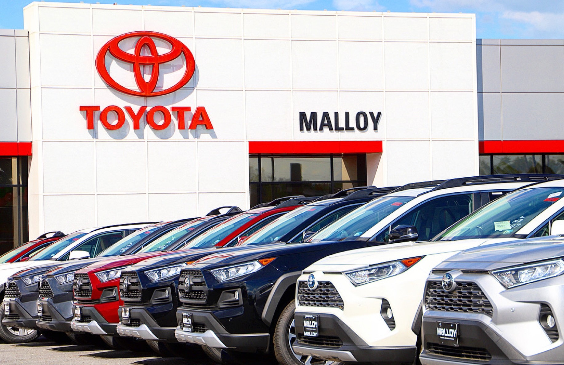 Malloy Toyota in Winchester, VA 22601
