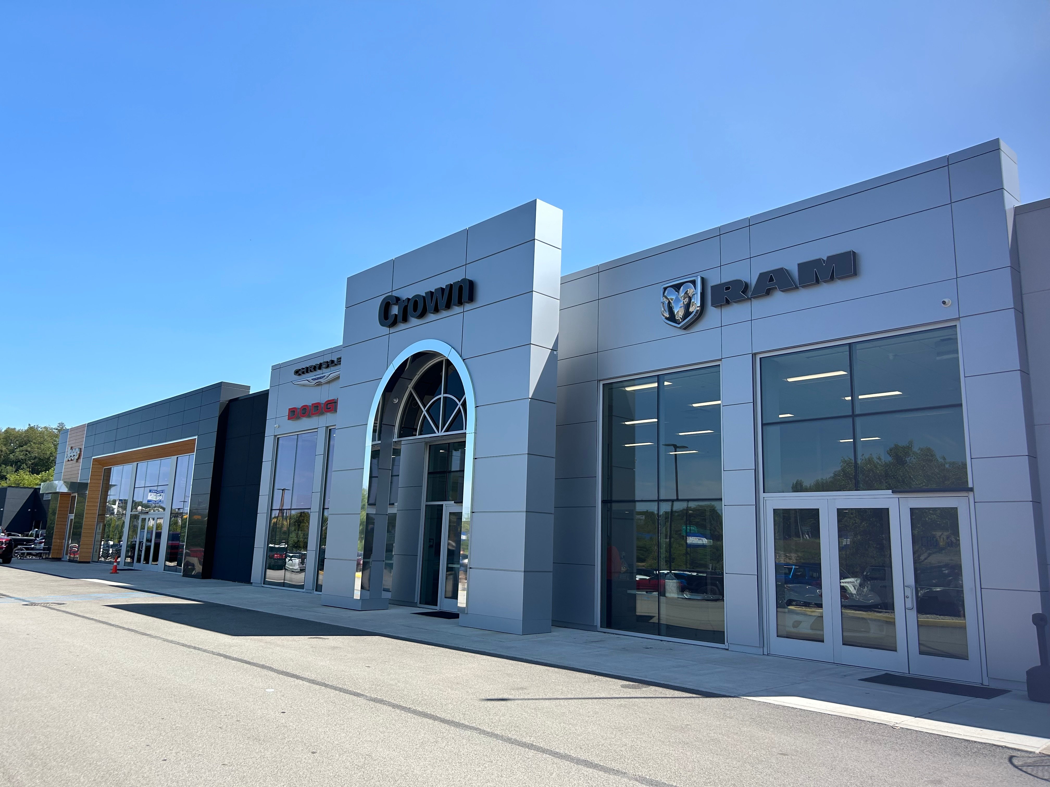 Crown Chrysler Dodge Jeep Ram in Washington, PA 15301