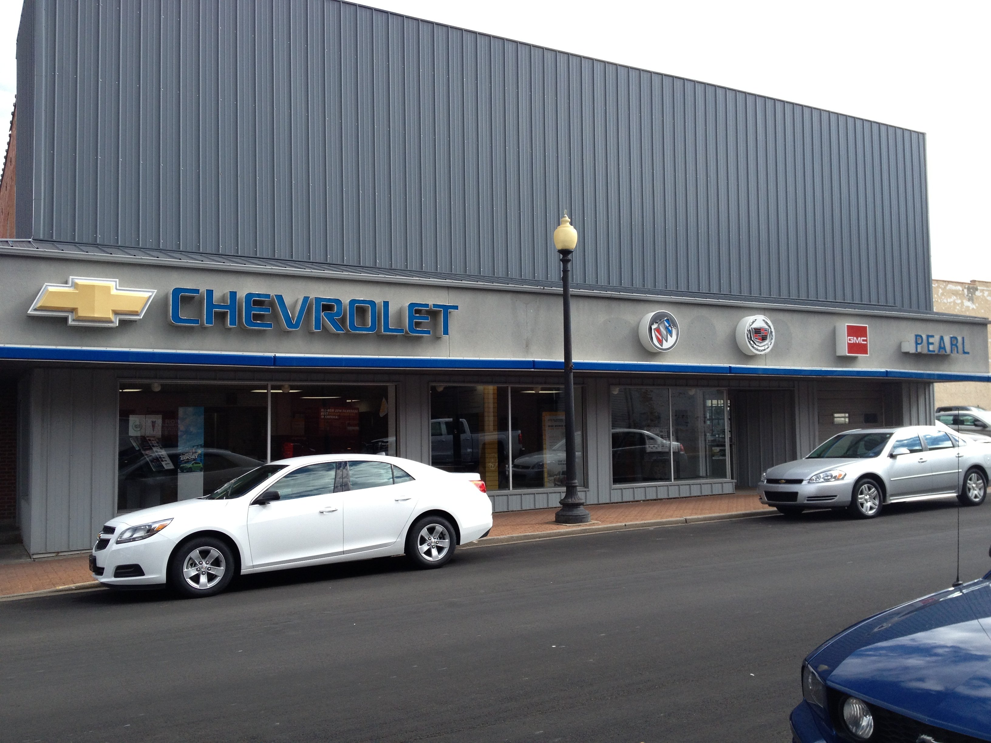 Pearl Motor Company in Mexico, MO 65265