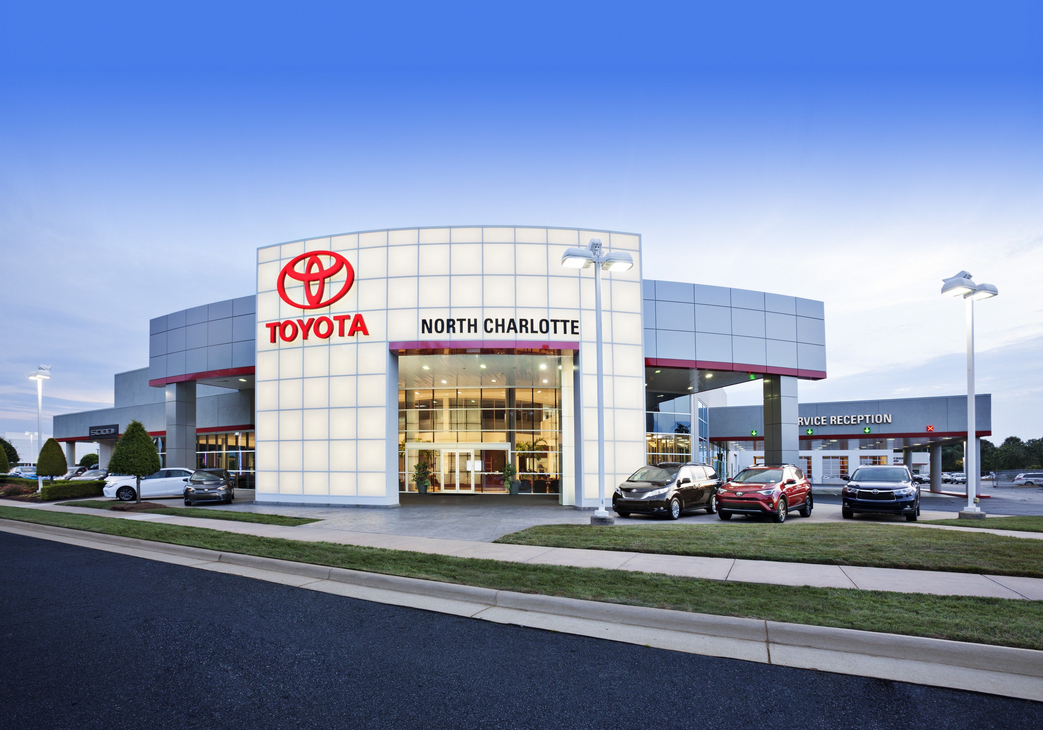 Toyota of North Charlotte in Huntersville, NC 28078