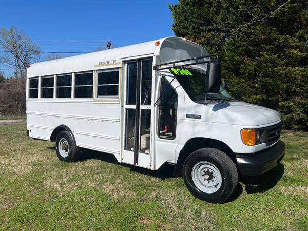 2006 Ford E-Series Van E-350 Super Duty for Sale
