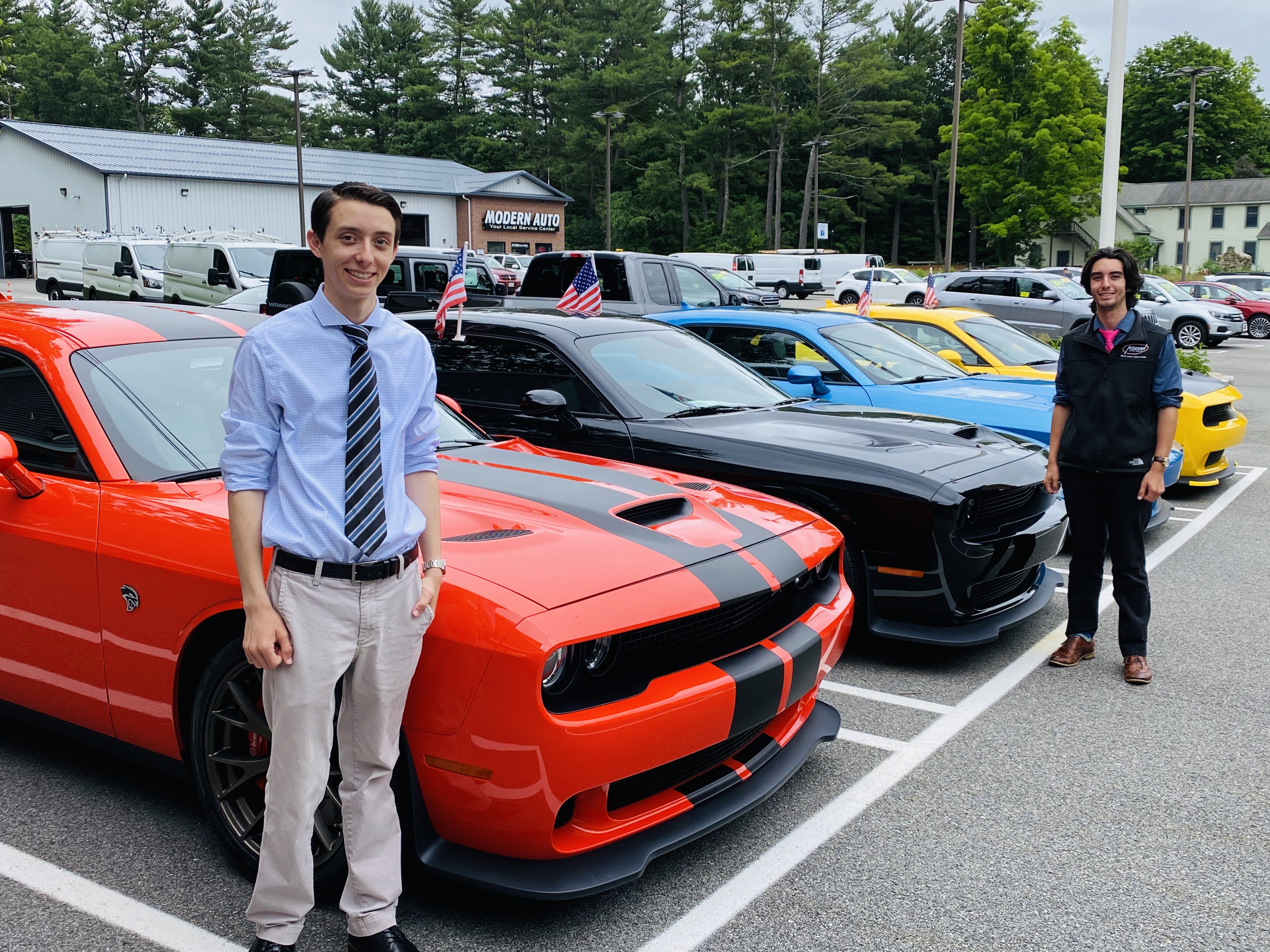 Modern Auto Sales in Tyngsboro, MA 01879