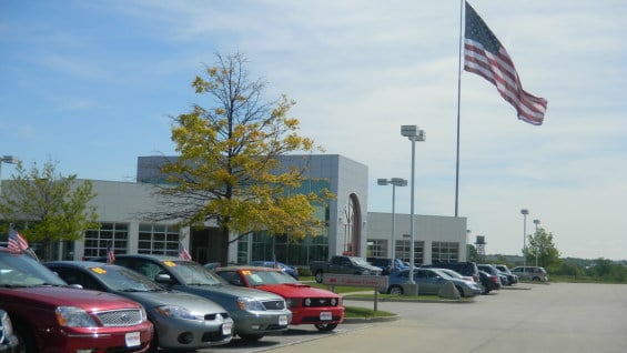 Stew Hansen Chrysler Jeep Dodge RAM FIAT in Des Moines, IA 50323