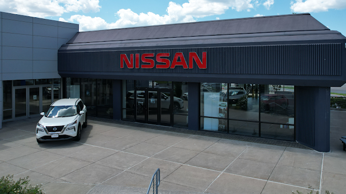 Bob Johnson Nissan in Rochester, NY 14623