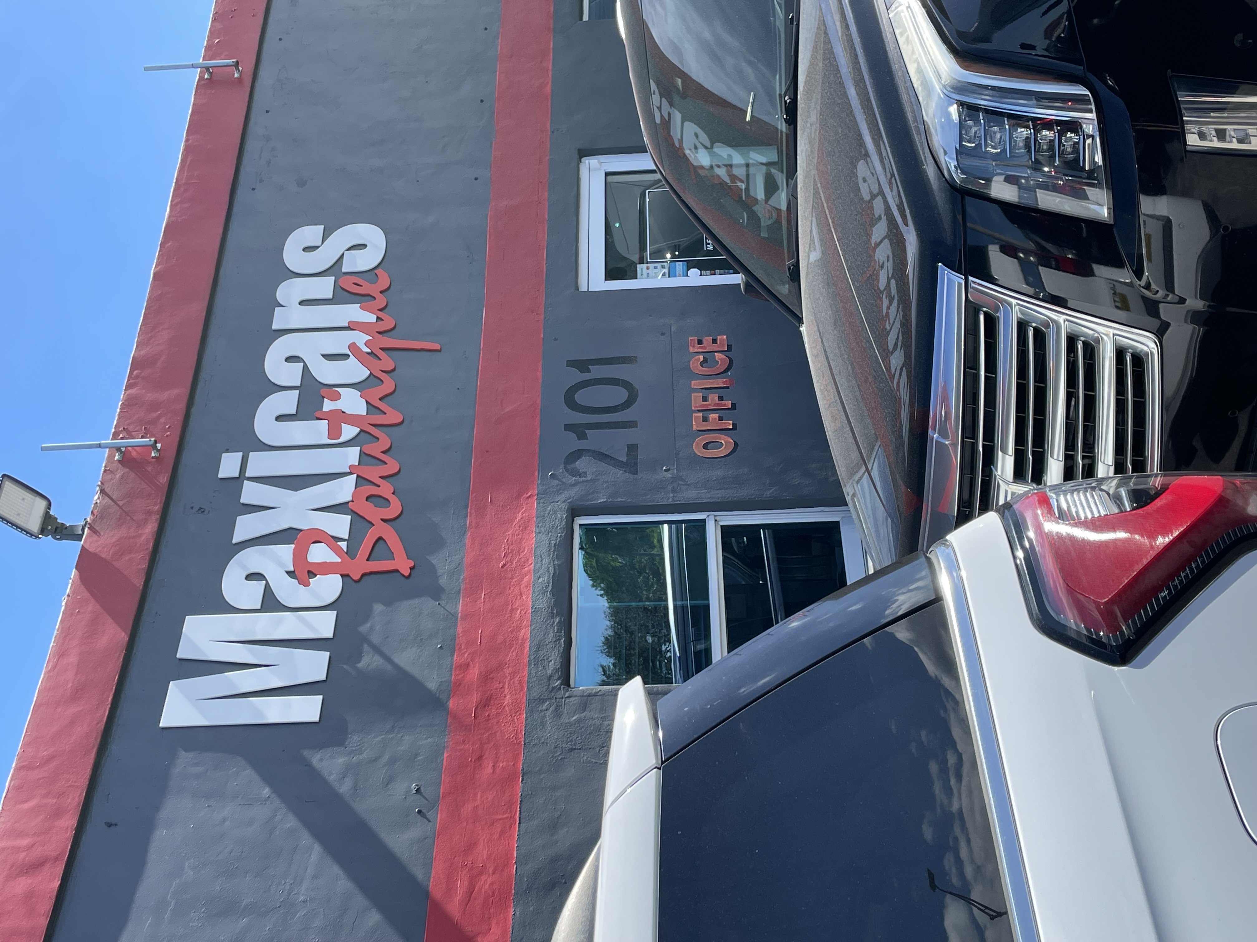 Maxicars Auto Sales in West Park, FL 33023